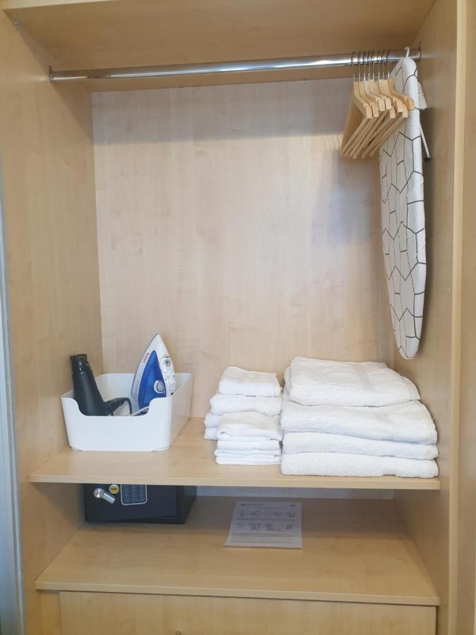 London Luxury 2 Bedroom Flat 5Min Walk From Overground, With Free Wifi, Free Parking-Sleeps X6 Ilford Zewnętrze zdjęcie